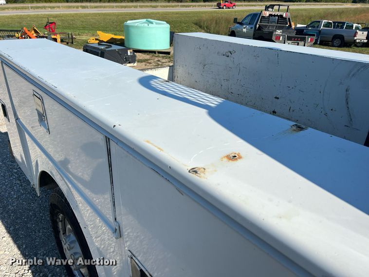 image for item NA9190 2005 Dodge Ram 2500  utility bed pickup truck