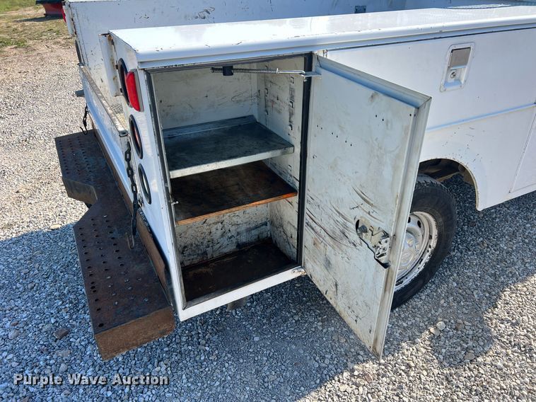 image for item NA9190 2005 Dodge Ram 2500  utility bed pickup truck