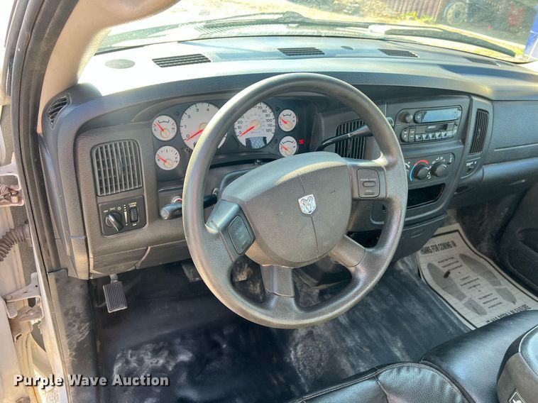 image for item NA9190 2005 Dodge Ram 2500  utility bed pickup truck