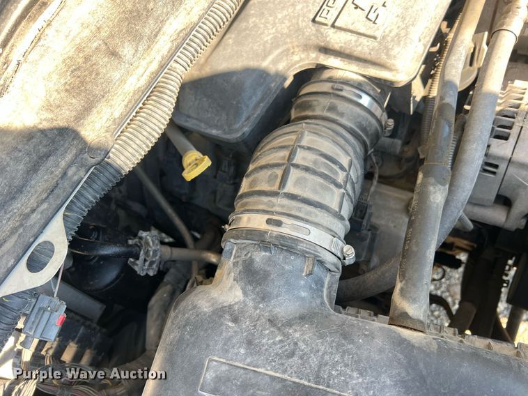 image for item NA9190 2005 Dodge Ram 2500  utility bed pickup truck