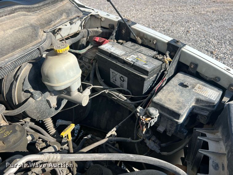 image for item NA9190 2005 Dodge Ram 2500  utility bed pickup truck