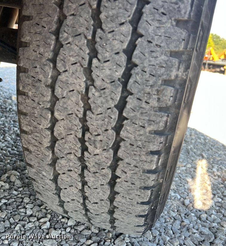 image for item NA9190 2005 Dodge Ram 2500  utility bed pickup truck