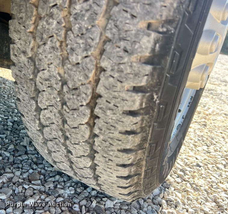 image for item NA9190 2005 Dodge Ram 2500  utility bed pickup truck