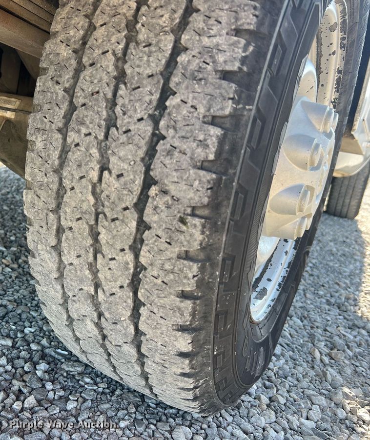 image for item NA9190 2005 Dodge Ram 2500  utility bed pickup truck