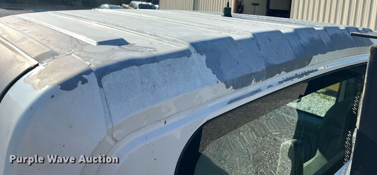 image for item NA9192 2003 International  7600 6x4  semi truck