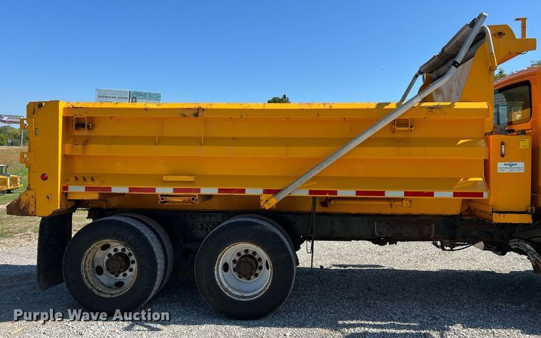 image for item NA9193 2011 International WorkStar 7500  dump truck