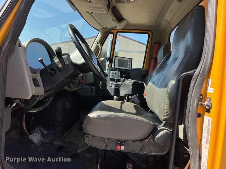 image for item NA9193 2011 International WorkStar 7500  dump truck