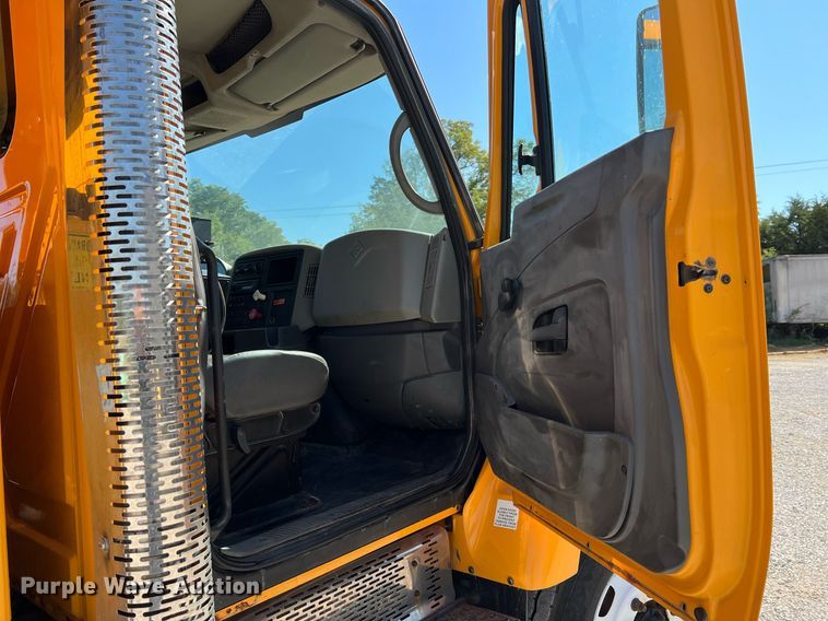 image for item NA9193 2011 International WorkStar 7500  dump truck