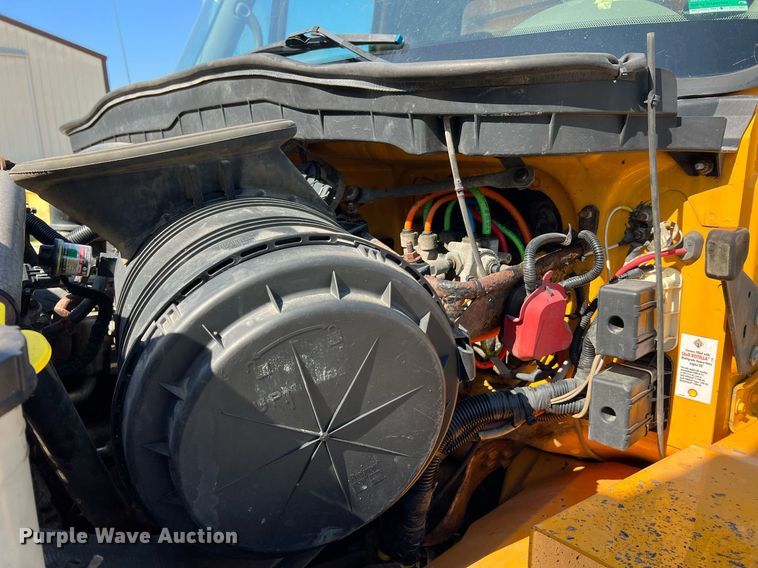 image for item NA9193 2011 International WorkStar 7500  dump truck