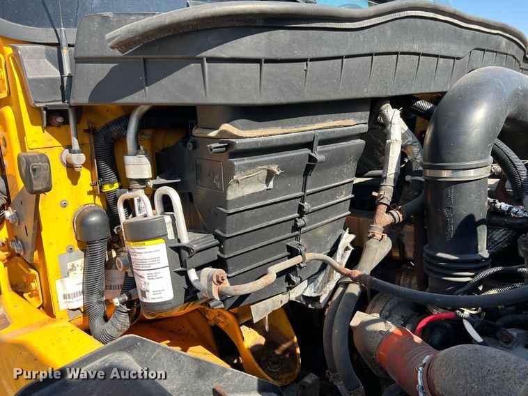 image for item NA9193 2011 International WorkStar 7500  dump truck