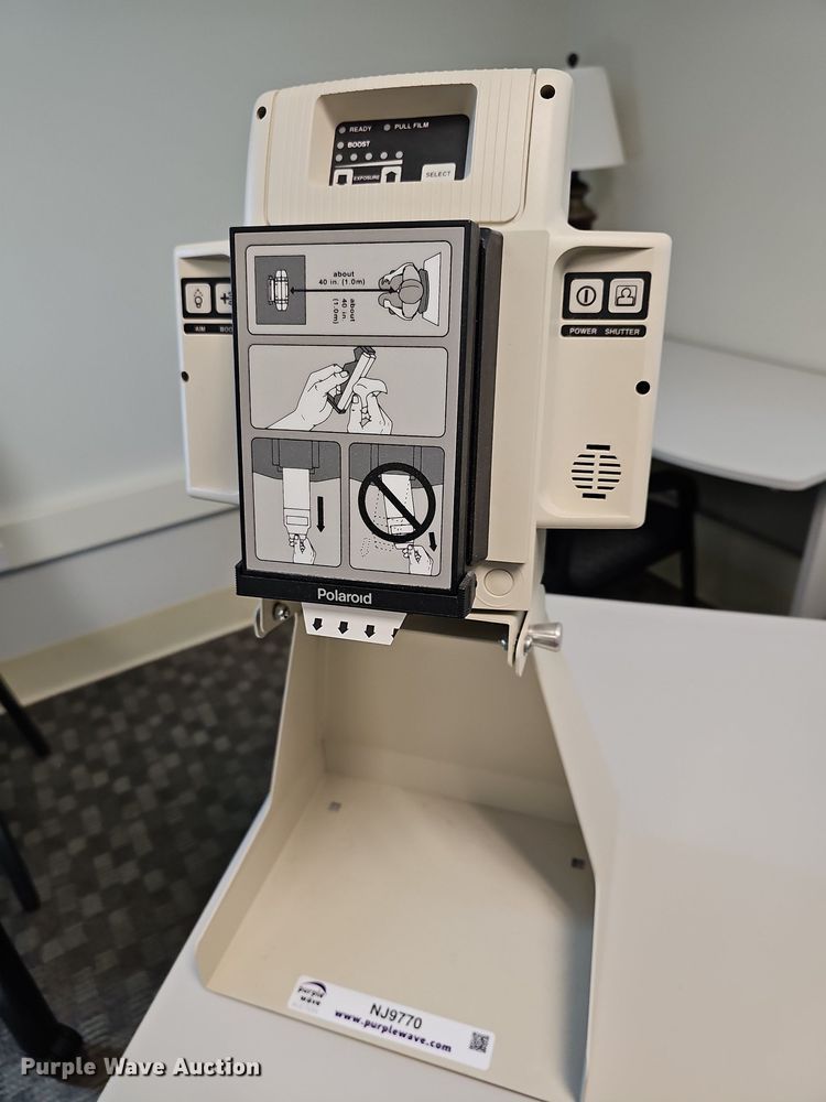 image for item NJ9770 Electronics