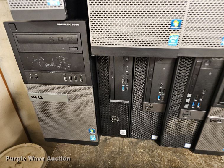 image for item NJ9771 Approximately 48 Dell CPUs