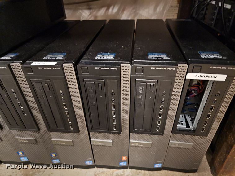 image for item NJ9771 Approximately 48 Dell CPUs