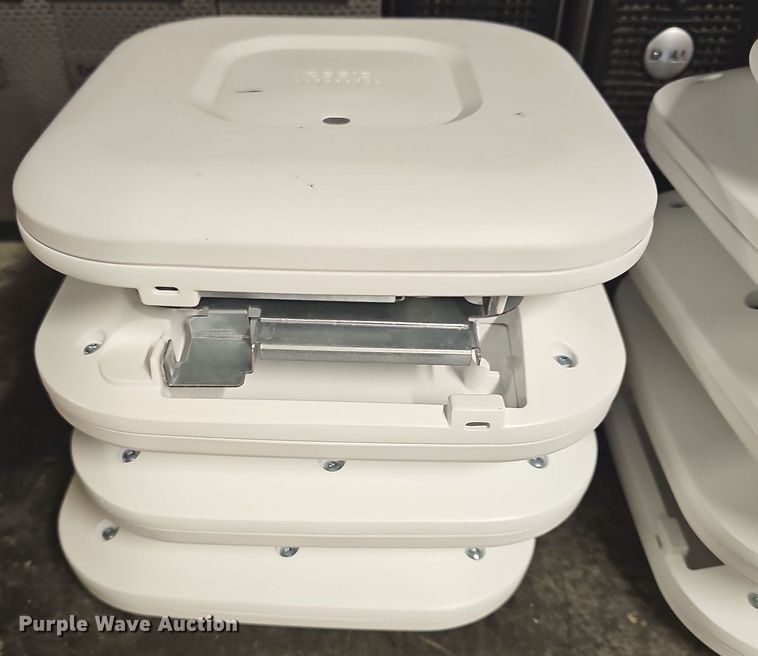 image for item NJ9779 (8) Cisco access points