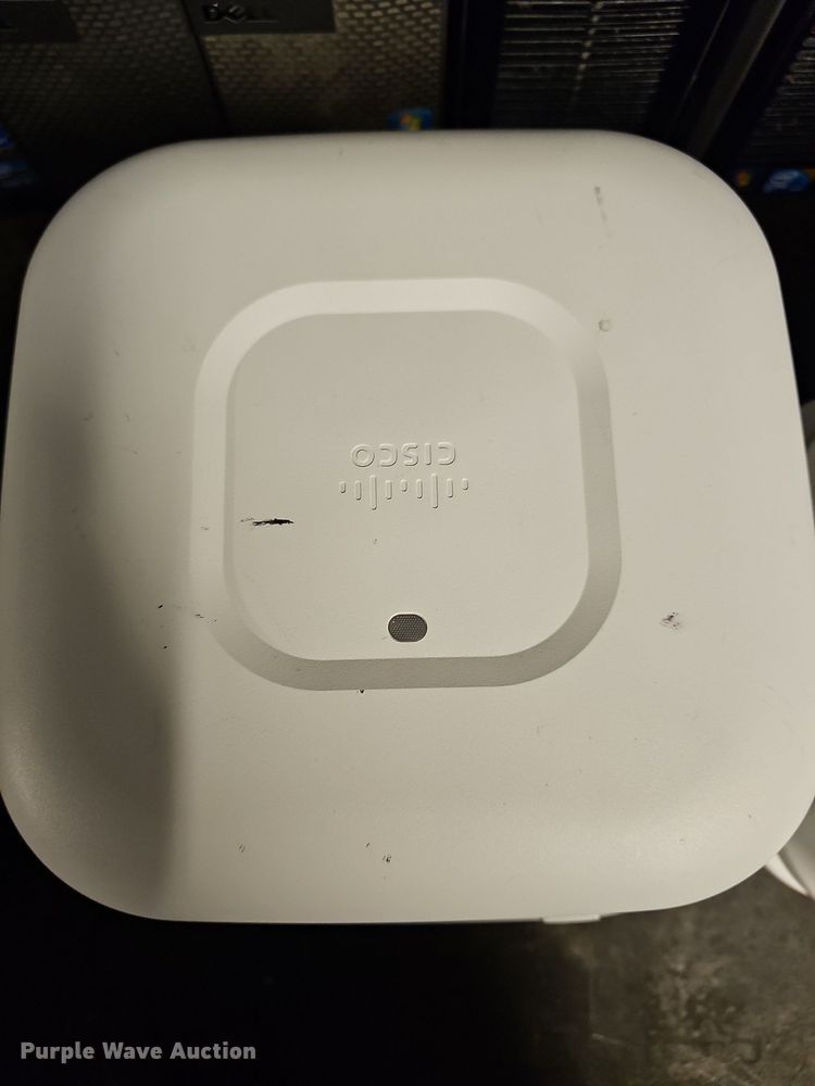 image for item NJ9779 (8) Cisco access points