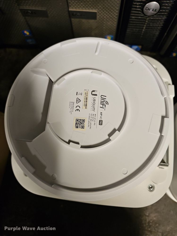 image for item NJ9779 (8) Cisco access points