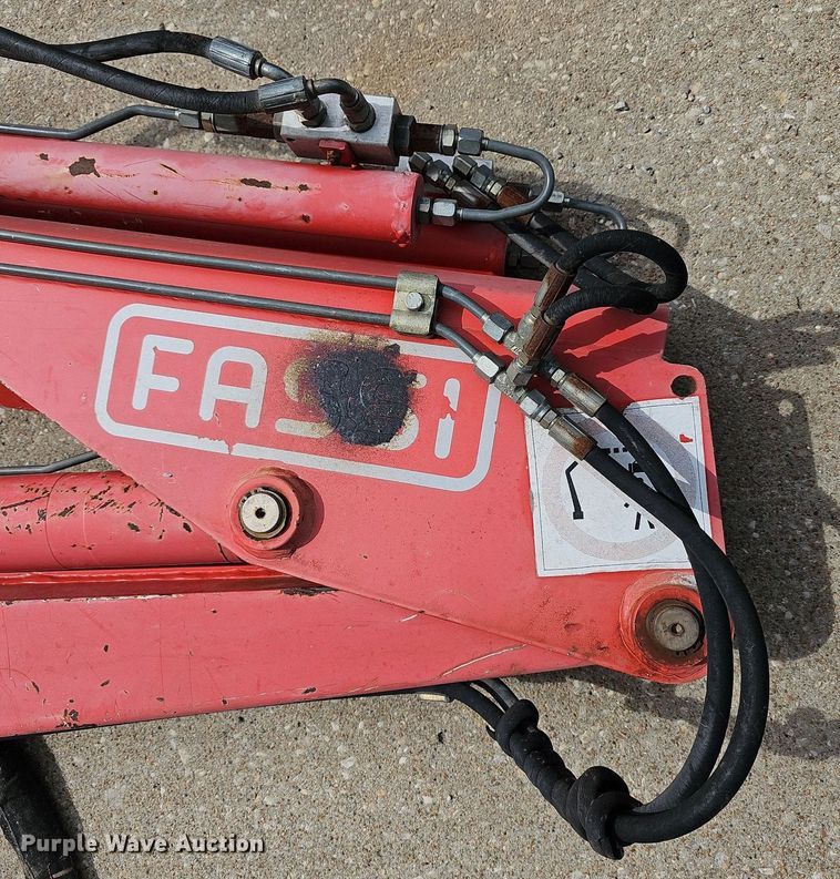 image for item NJ9796 2005 Fassi M15A  knuckle boom crane