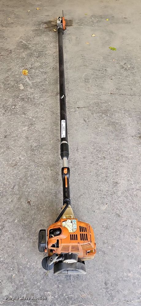 image for item NJ9797 (2) pole saws