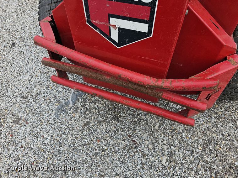 image for item NJ9799 2008 Ferris IS5100Z  ZTR lawn mower