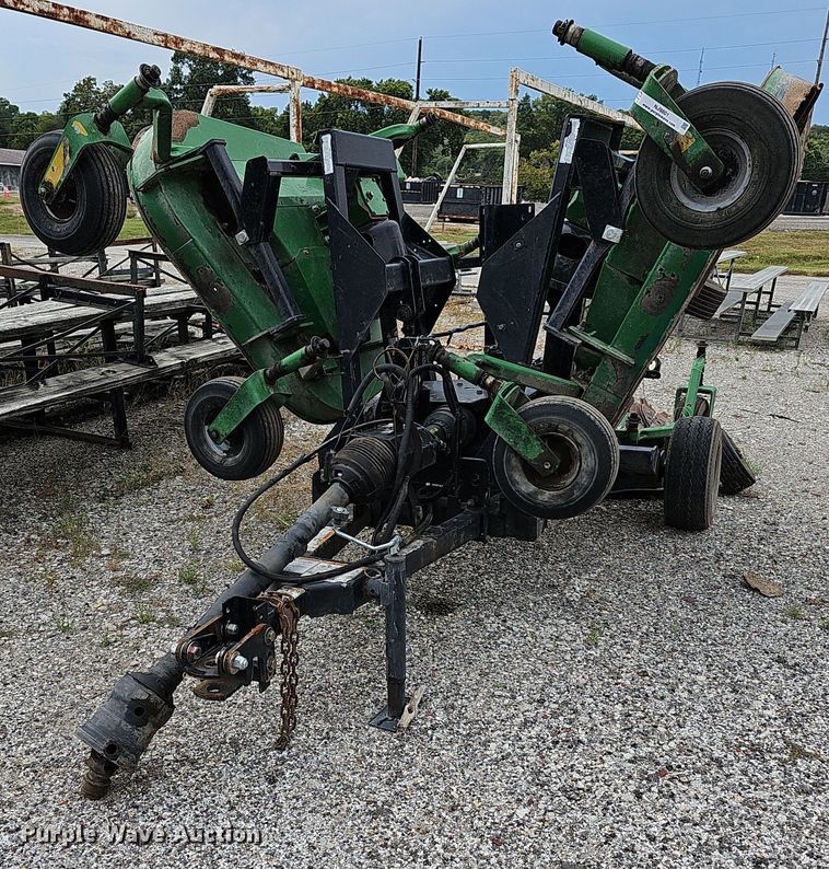 image for item NJ9801 2014 Frontier FM1012  batwing finish mower