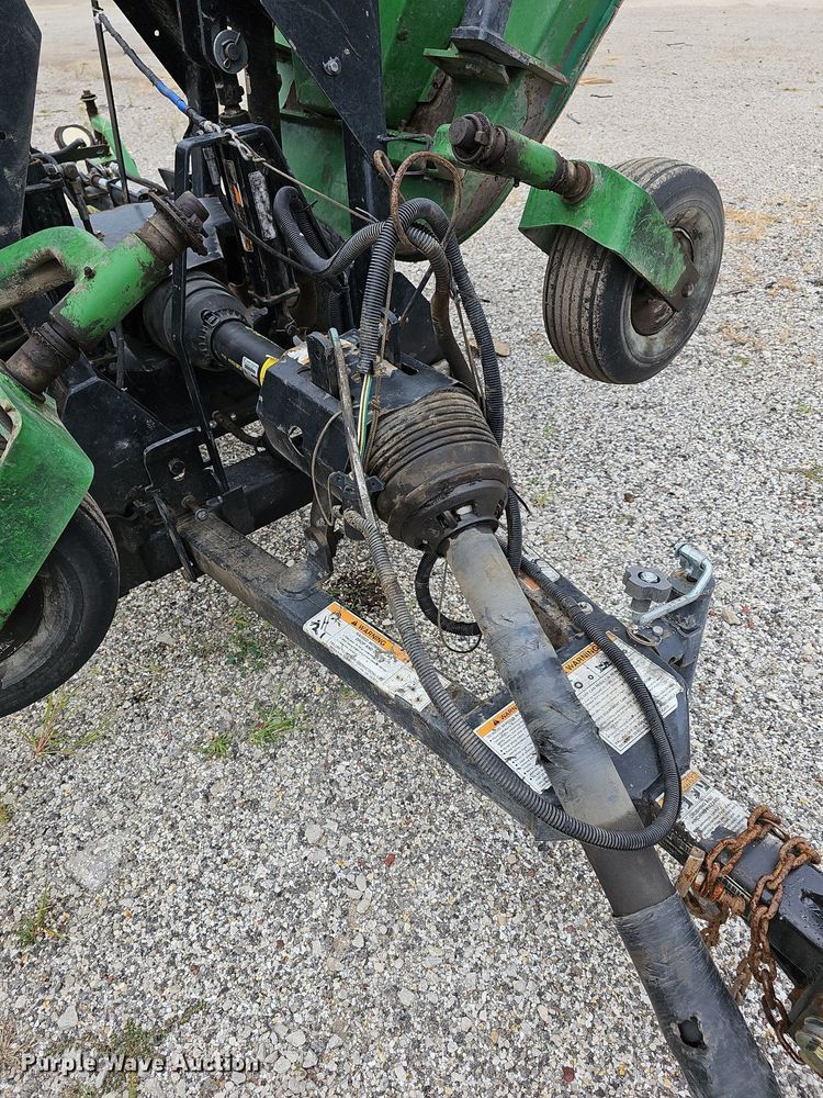 image for item NJ9801 2014 Frontier FM1012  batwing finish mower