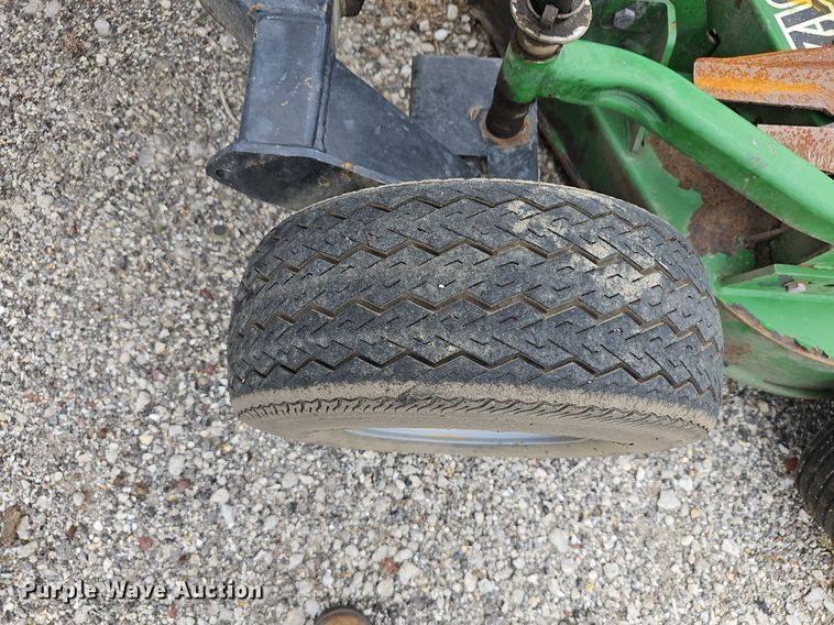 image for item NJ9801 2014 Frontier FM1012  batwing finish mower