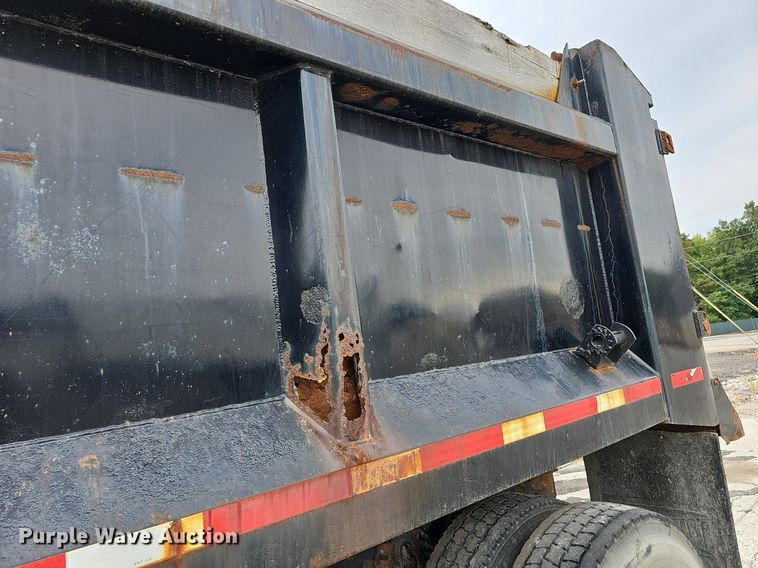 image for item NJ9802 2008 International WorkStar 7400  dump truck