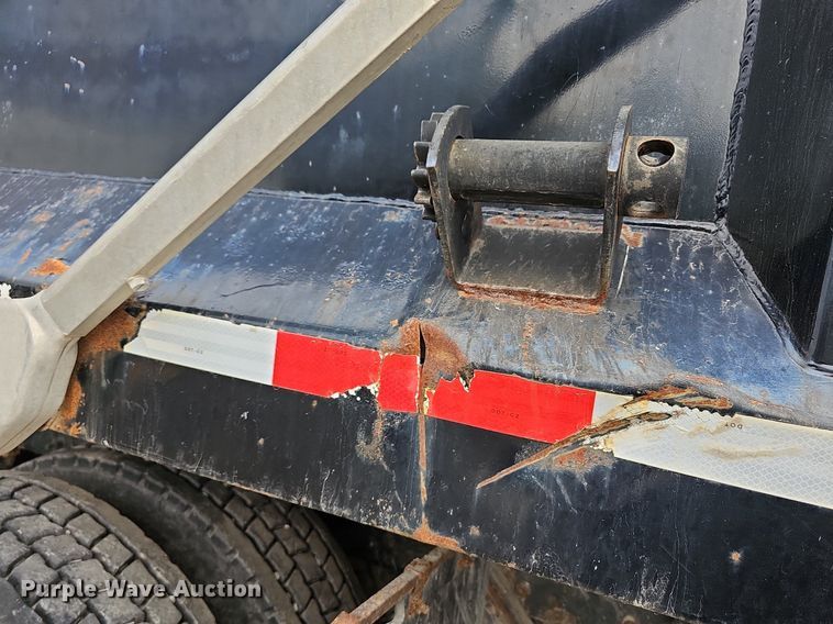 image for item NJ9802 2008 International WorkStar 7400  dump truck