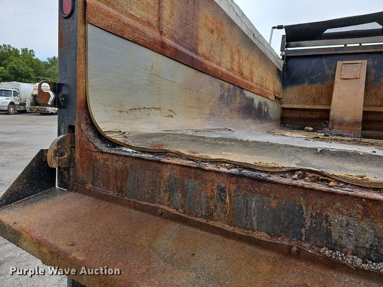 image for item NJ9802 2008 International WorkStar 7400  dump truck