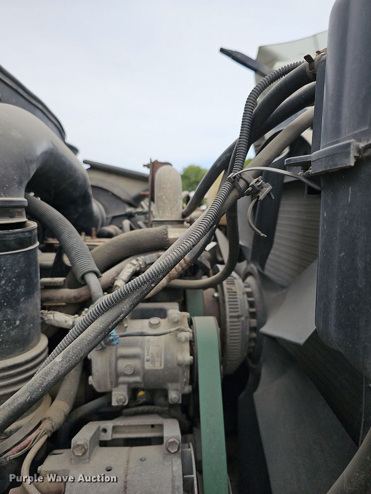 image for item NJ9802 2008 International WorkStar 7400  dump truck