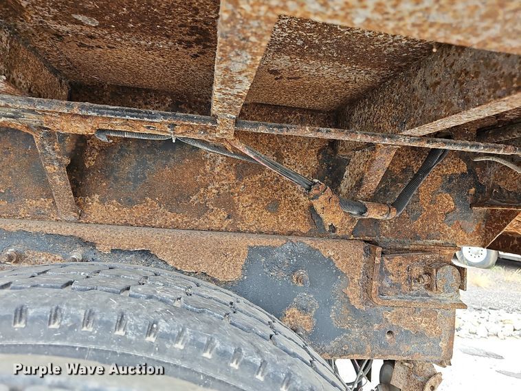 image for item NJ9802 2008 International WorkStar 7400  dump truck