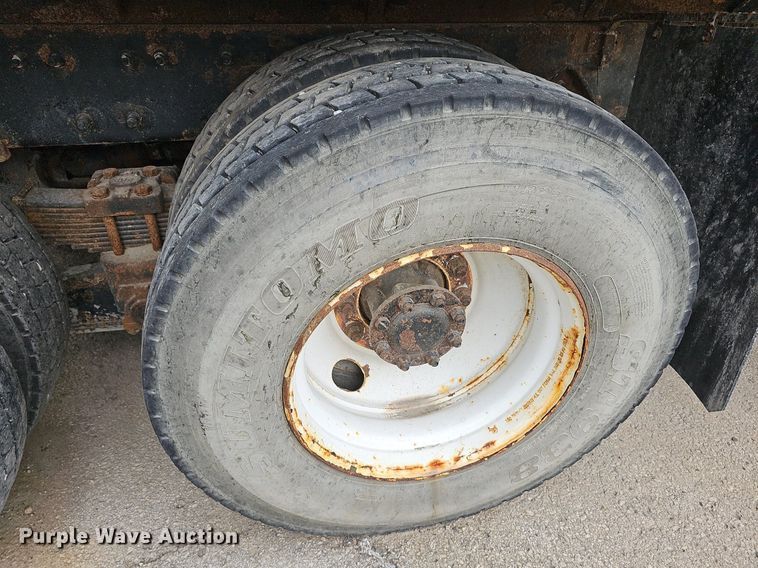 image for item NJ9802 2008 International WorkStar 7400  dump truck