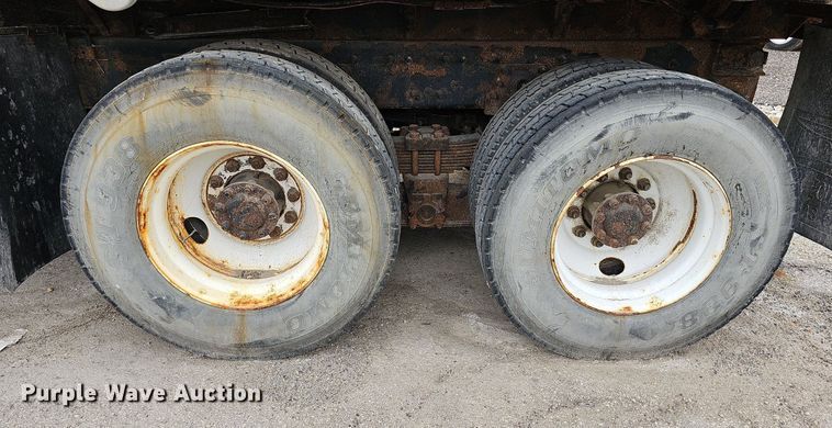 image for item NJ9802 2008 International WorkStar 7400  dump truck