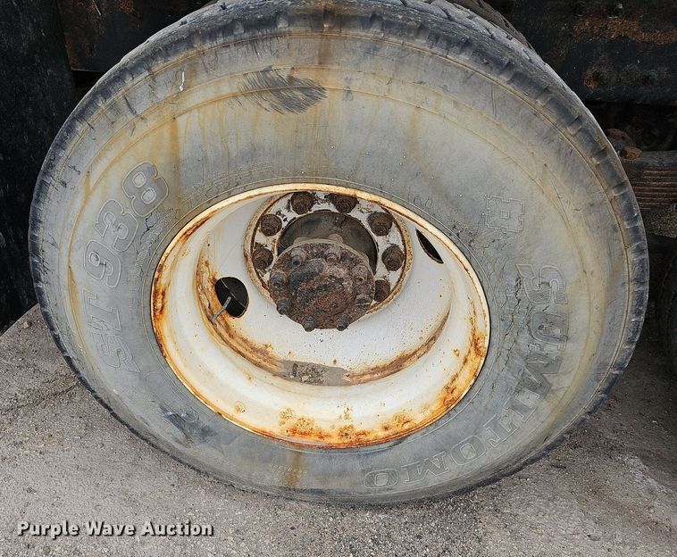 image for item NJ9802 2008 International WorkStar 7400  dump truck