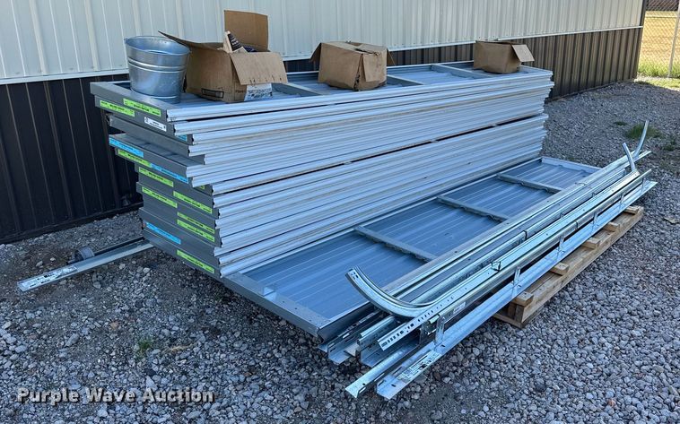 image for item NP9524 Midland Garage (3) garage doors