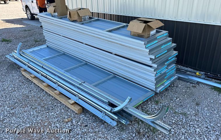 image for item NP9524 Midland Garage (3) garage doors