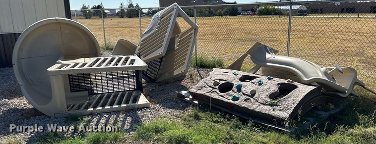 image for item NP9526 Playground equipment