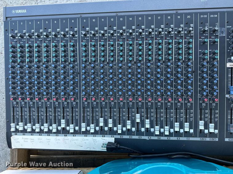 image for item NP9527  Sound system equipment