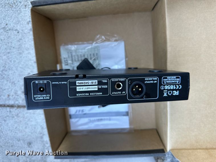 image for item NP9527  Sound system equipment