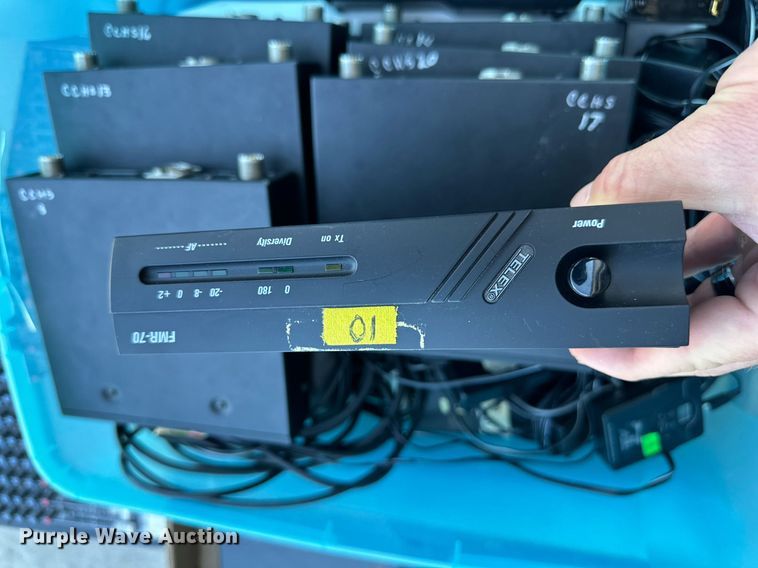 image for item NP9527  Sound system equipment