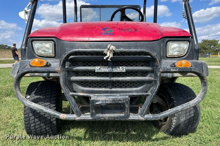 image for item NP9528 2006 Kawasaki Mule 3010  utility vehicle