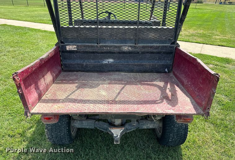 image for item NP9528 2006 Kawasaki Mule 3010  utility vehicle