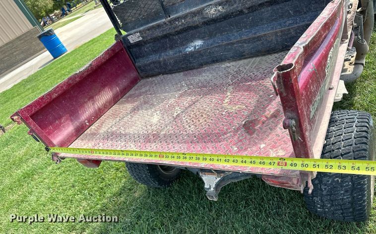 image for item NP9528 2006 Kawasaki Mule 3010  utility vehicle