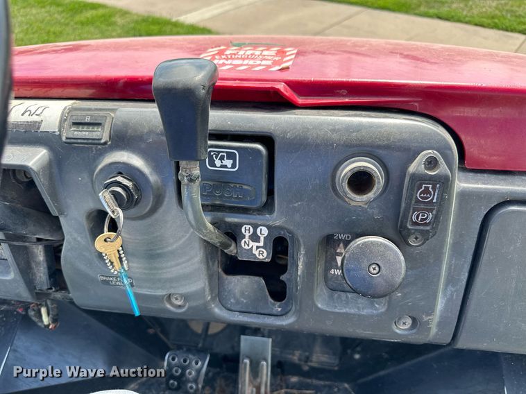 image for item NP9528 2006 Kawasaki Mule 3010  utility vehicle