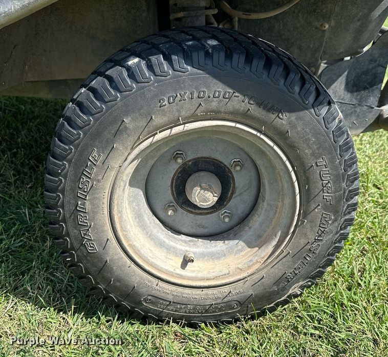 image for item NP9528 2006 Kawasaki Mule 3010  utility vehicle