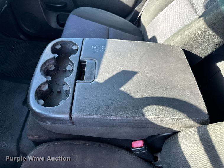 image for item NP9641 2010 Chevrolet Silverado 1500  Ext. Cab pickup truck