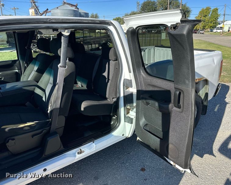 image for item NP9641 2010 Chevrolet Silverado 1500  Ext. Cab pickup truck