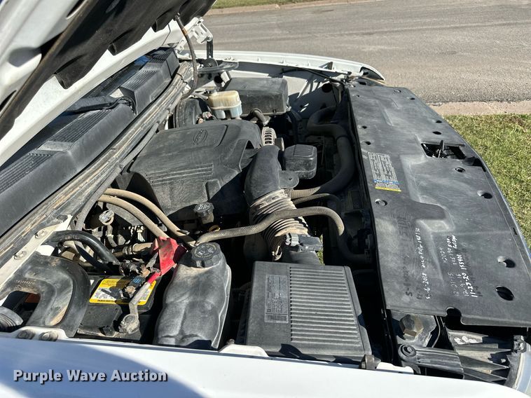 image for item NP9641 2010 Chevrolet Silverado 1500  Ext. Cab pickup truck