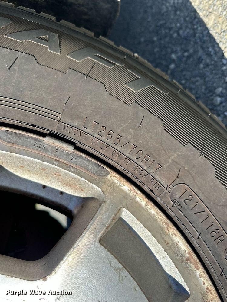 image for item NP9641 2010 Chevrolet Silverado 1500  Ext. Cab pickup truck