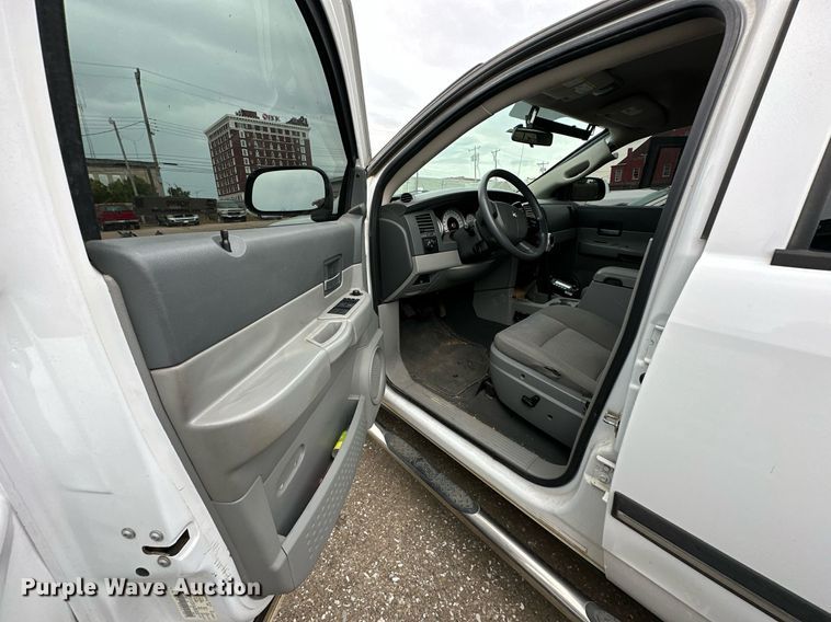 image for item NQ9300 2008 Dodge Durango  SUV